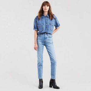 Levi’s wedgie jean